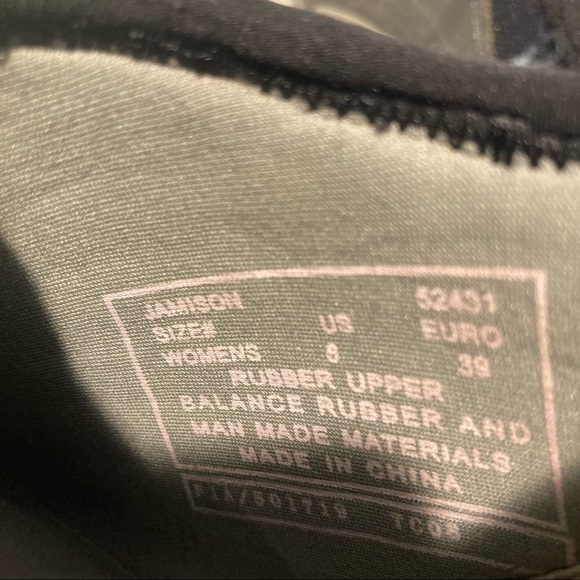 BOGS Sz 8 Lace Up Rubber  Booties - Picture 16 of 16